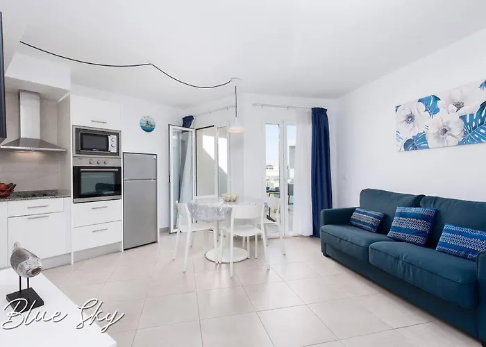 Rentalfue Sun 335 Blue Sky Corralejo